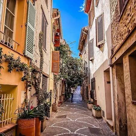 דירה Elegant T3 Avec Jardin Privatif A 5 Min Des Plages